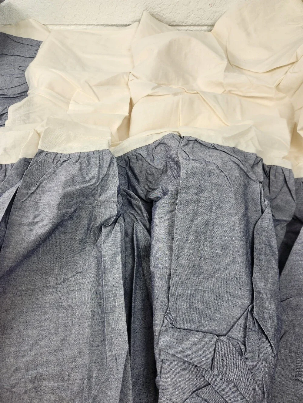 Pottery Barn Kids Chambray Blue Bedskirt 100% Cotton Sz Twin NOS Farmhouse